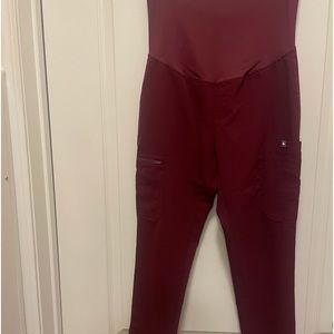 FIGS Maternity Scrub Bottoms size Small petite